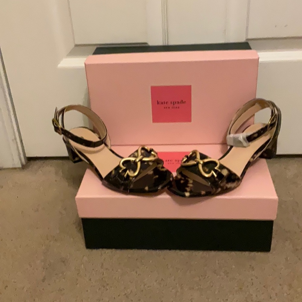 Kate Spade Lagoon Heart Chain Sandal in Soft Tortoise Patent Leather